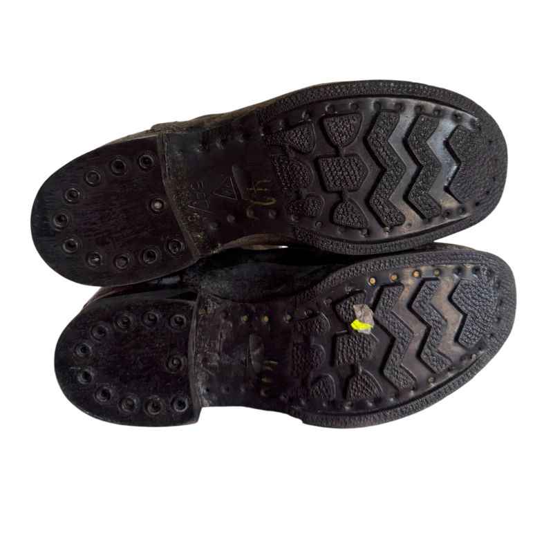 Rubber sole of original Soviet winter kirza boots, authentic USSR military insulated sapogi outsole.