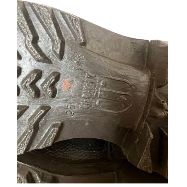 Soviet 1990s Soldier Boots Kirza Belts 40