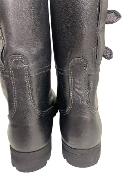 Czechoslovakia combat boots back view heel leather military boots vintage army footwear