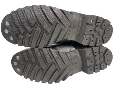 Czechoslovakia combat boots sole heavy tread military boots bottom view vintage leather boots