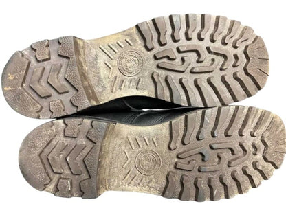 Bundeswehr combat boots sole detail durable military outsole pattern