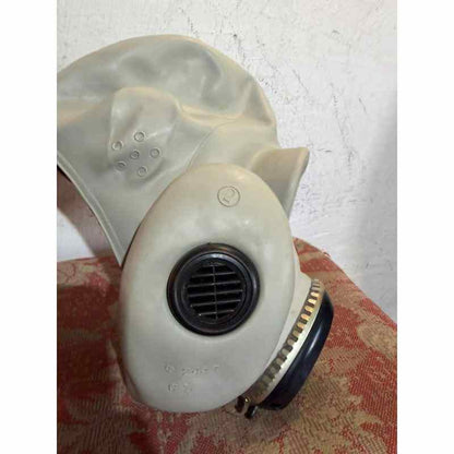 Soviet PBF Hamster VDV gas mask side profile with filter intake