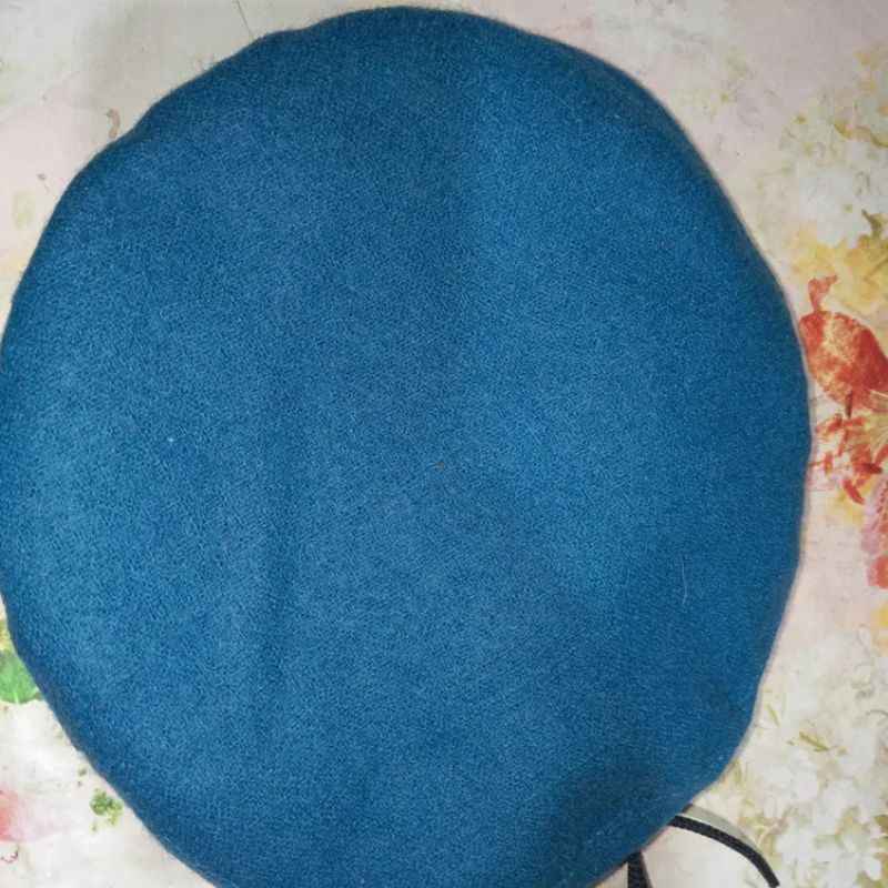 Rear view of original USSR Airborne Forces blue wool beret