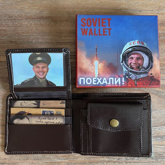 Yuri Gagarin Soviet vintage leather wallet with gift box featuring cosmonaut artwork and Poyekhali design
